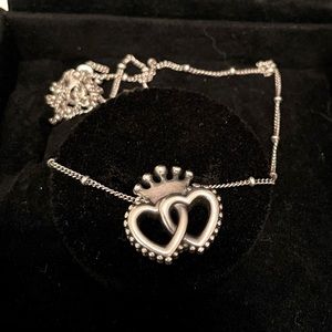 Intertwined Hearts Pendant Necklace 